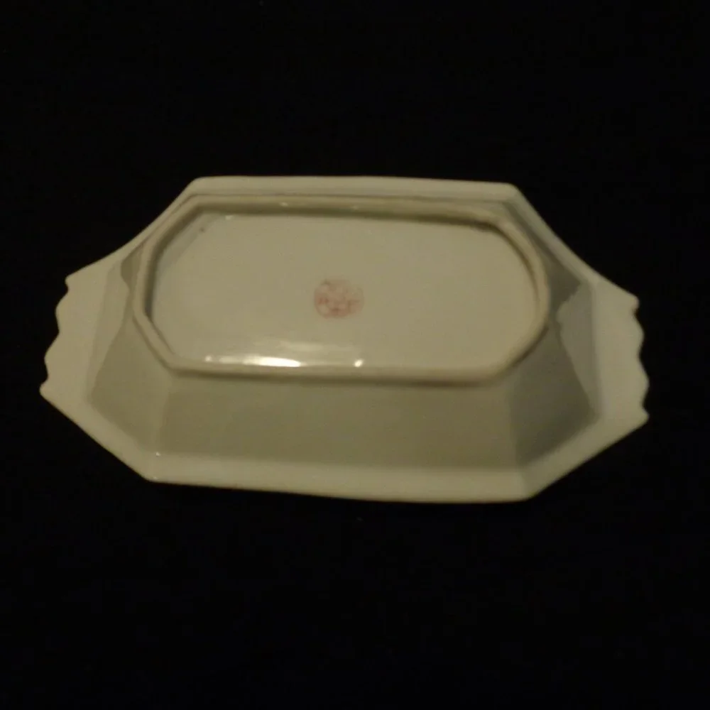 MADE IN JAPAN BEAUTIFUL IRIDESENT SERVING DISH W HANDLE